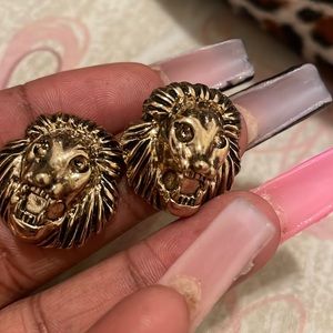 Forever 21 lion  earrings